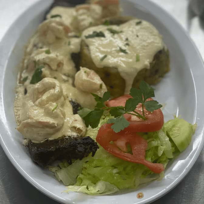 Mofongo Con Churrasco.