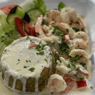 Mofongo Camarones Al Ajillo